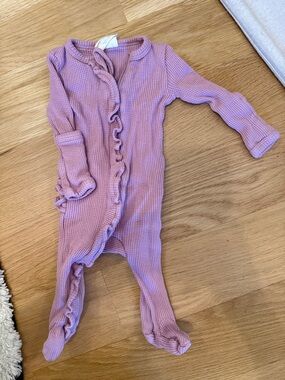 Ruffled Lavender Footed One-Piece for Babies - Unbranded